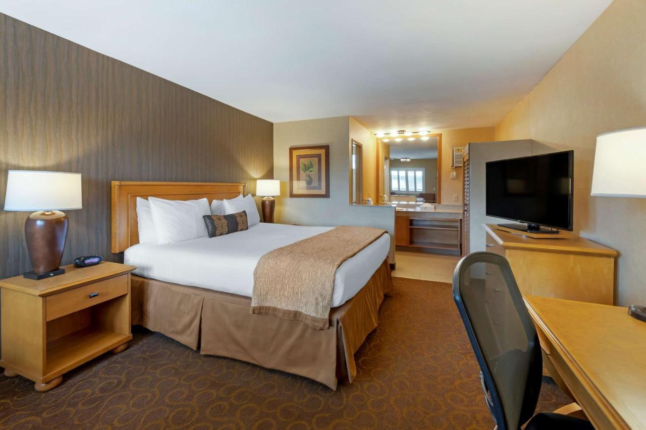 Best Western Plus Pavilions Anaheim Luaran gambar