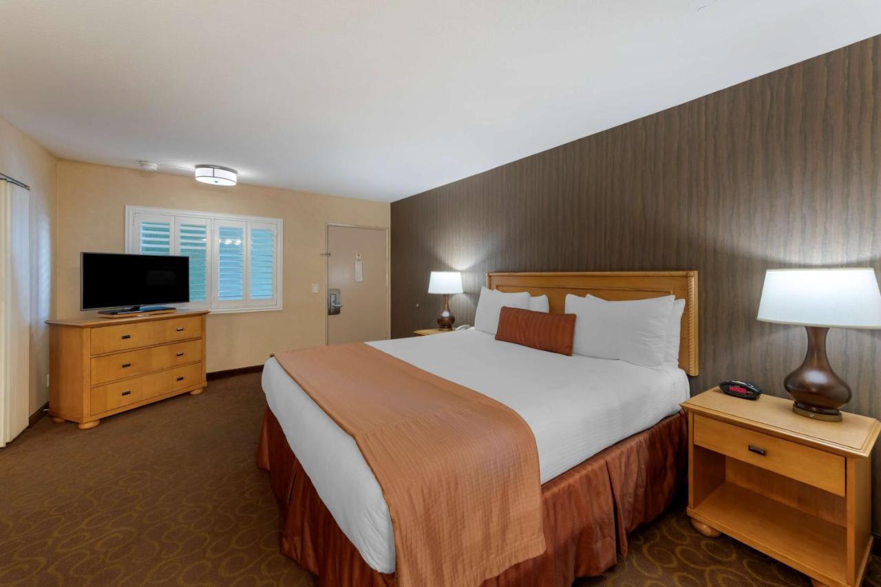 Best Western Plus Pavilions Anaheim Luaran gambar
